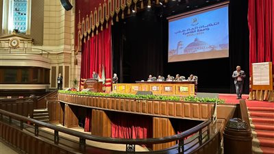 بدء التصويت على منصب رئيس اتحاد طلاب جامعة القاهرة