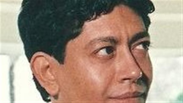 الفنان الراحل خالد