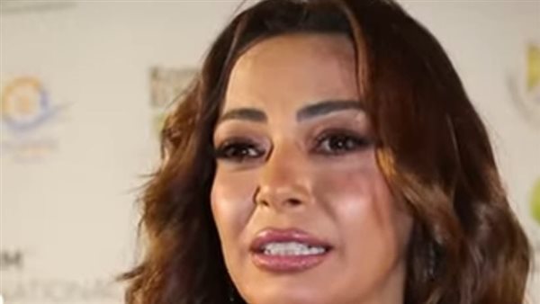 الفنانة داليا مصطفى