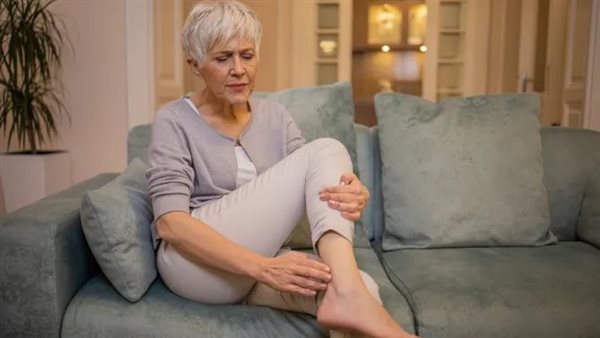 جلد الساقين 