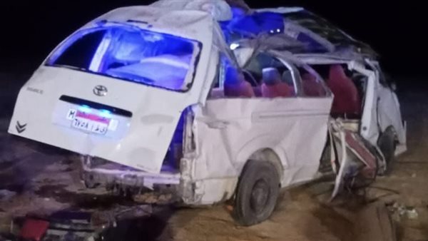 انقلاب سيارة ميكروباص