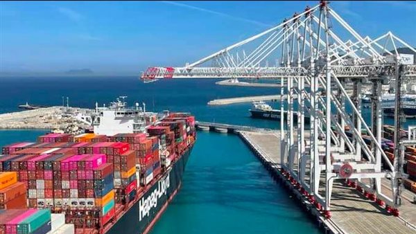 ميناء بحري - تعبيرية