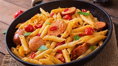 خطوة بخطوة.. طريقة عمل سلطة مكرونة بالسويس