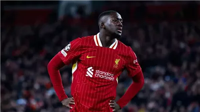 كوناتيه على رادار ريال مدريد.. وقرار مرتقب من ليفربول