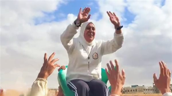 الدكتورة بسمات 