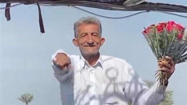 بائع الورد علي فلة