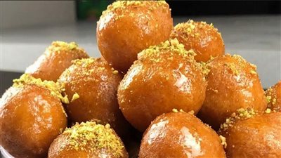 زي المحلات.. طريقة عمل الزلابية في البيت خطوة بخطوة