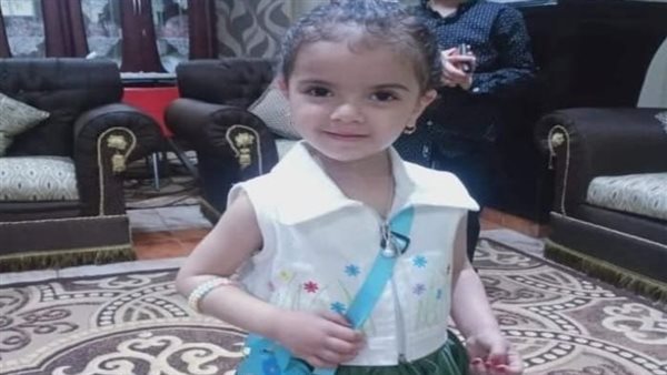 الصغيرة سجدة