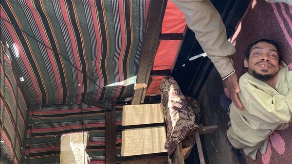 محمود أقصر شاب في