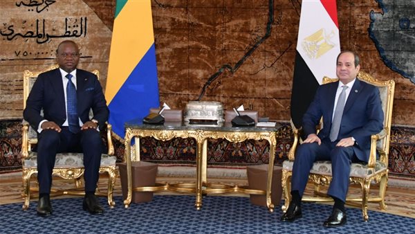 الرئيس السيسي مع