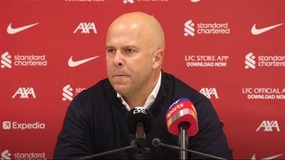 سلوت: لا يمكننا التعاطف مع بيب جوارديولا.. وسعداء بالفوز على السيتي ومدريد 