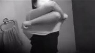 اليوم.. محاكمة عامل صور زميلاته خلال تغيير ملابسهن بالشيخ زايد