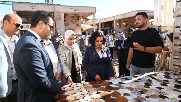 جانب من الافتتاح 