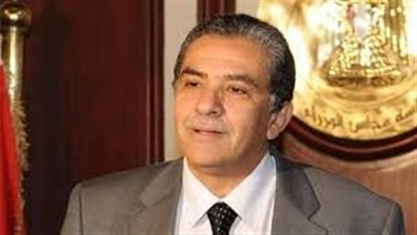  الدكتور خالد فهمي 