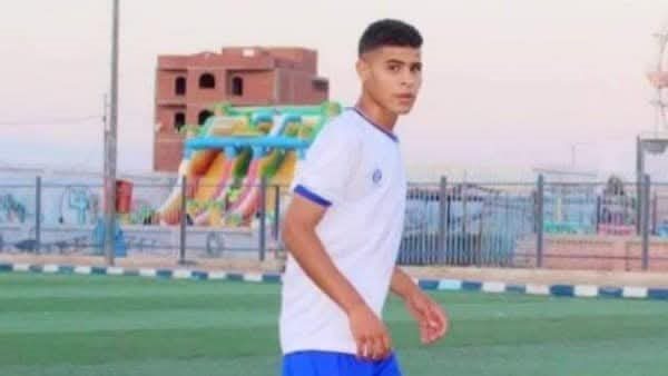 اللاعب عمرو كوشا