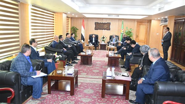 محافظ الفيوم… يبحث