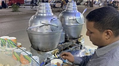 لشتاء دافىء..حمص الشام والبليلة الأكلة المفضلة للأهالي بشوارع الأقصر|صور