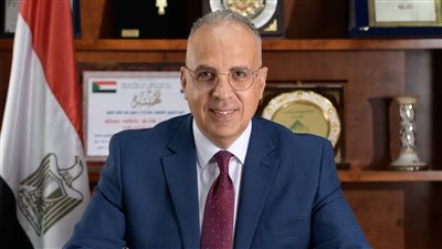 وزير الري يوجه بتوفير الاحتياجات المائية للمشروعات القومية الجديدة