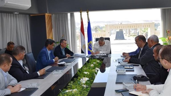 محافظ أسوان - أرشيفية