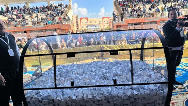 القرعة اليدوية للوحدات