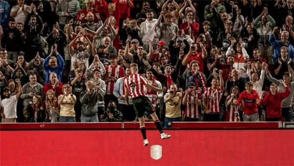 جماهير برينتفورد