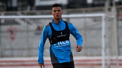 طبيب الزمالك يكشف تفاصيل إصابة محمد شحاتة أمام البنك الأهلي 