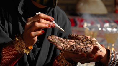 بدعم مصري.. تسجيل الحناء ضمن قوائم التراث الثقافي غير المادي لليونسكو│فيديو