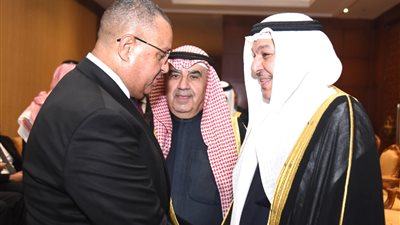 محافظ جنوب سيناء يشهد فعاليات الأسبوع الكويتي الـ 15 في مصر