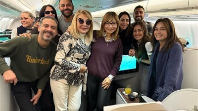 أبرزهم منى زكي ونادية الجندي.. نجوم الفن والإعلام يتوجهون إلى السعودية لحضور مهرجان البحر الأحمر السينمائي