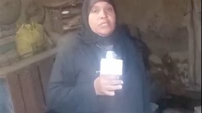 سيدة تستغيث من غمر المياه لمنزلها بالأقصر: خايفين يقع علينا ومعندناش غيره|بث مباشر 