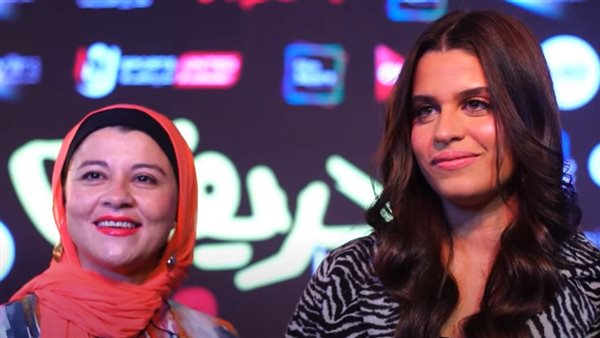 شقيقة نور إيهاب ووالدتها