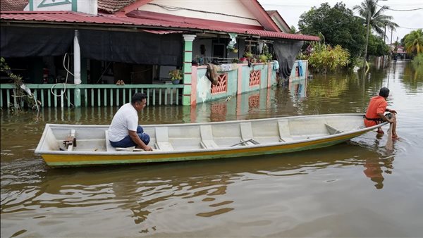 فيضانات تايلاند 