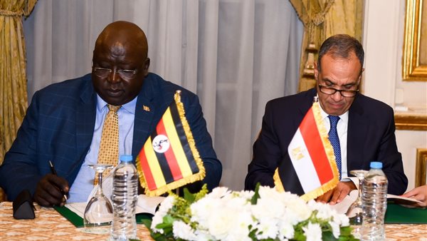 صورة من توقيع الاتفاقية