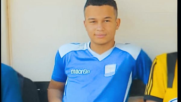 الشاب المتوفي 