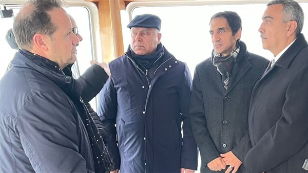 جانب من تدشين خط