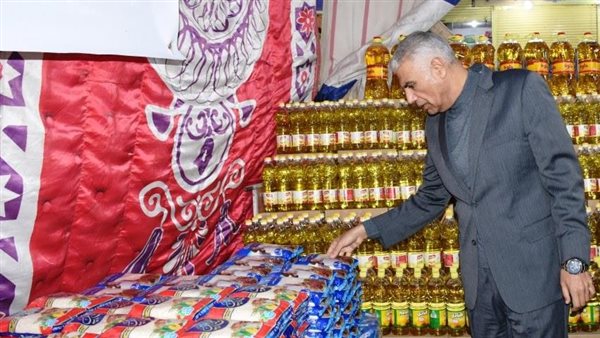 محافظ أسوان