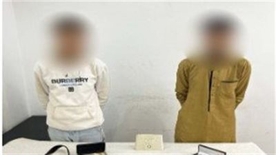مصوغات ذهبية وكاميرا.. حبس المتهمين بسرقة فيلا  في الشيخ زايد