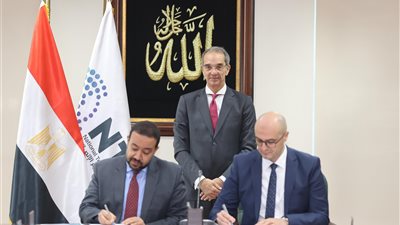 وزير الاتصالات: مضاعفة قيمة الجزاءات والغرامات المالية الموقعة على شركات المحمول المخالفة لمعايير الجودة