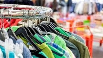 تسبب سرطان الدم والكلى.. خبراء يحذرون من ملابس علامة تجارية شهيرة لاحتوائها على مواد كيميائية