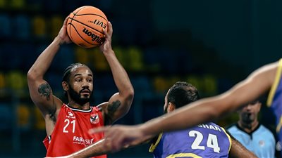 فريق سلة الأهلي يفوز على الجزيرة بدوري المرتبط 