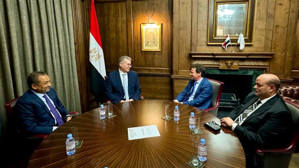 خلال اللقاء