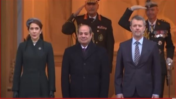 مراسم استقبال الرئيس