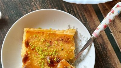 بمقادير على قد الإيد.. طريقة عمل العزيزية زي المحلات