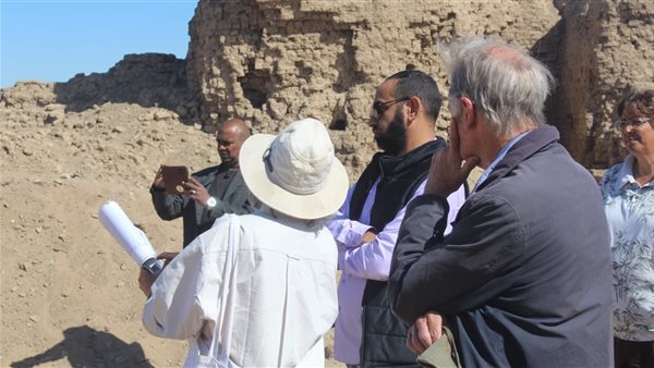 مدير الآثار اليونانية