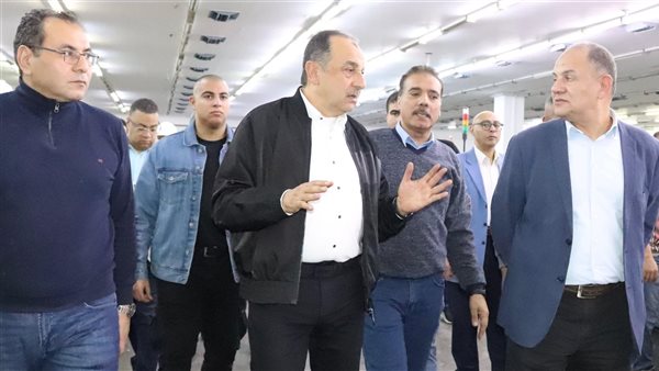 جانب من زيارة وزير