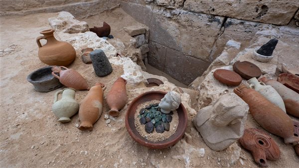  اكتشافات جديدة بمعبد