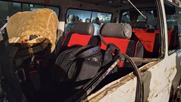 سيارة ميكروباص