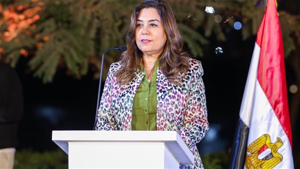 الدكتورة منال عوض