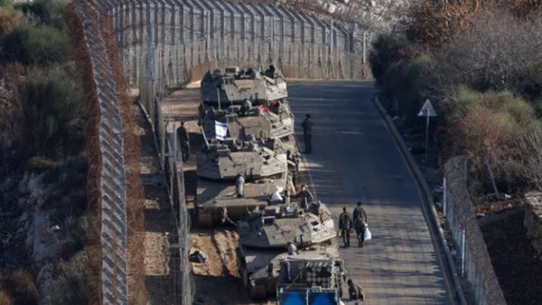 دبابات إسرائيلية