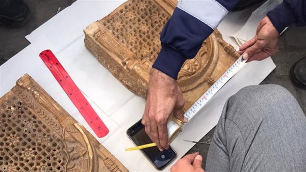  مخطوطات ولوحات أثرية